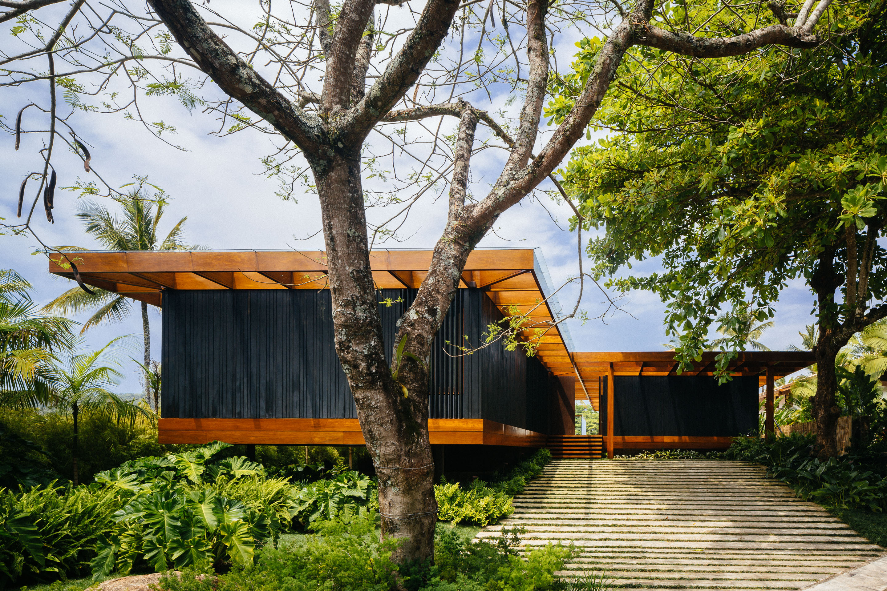 Featured image for “RT House in Rio de Janeiro, Brazil”